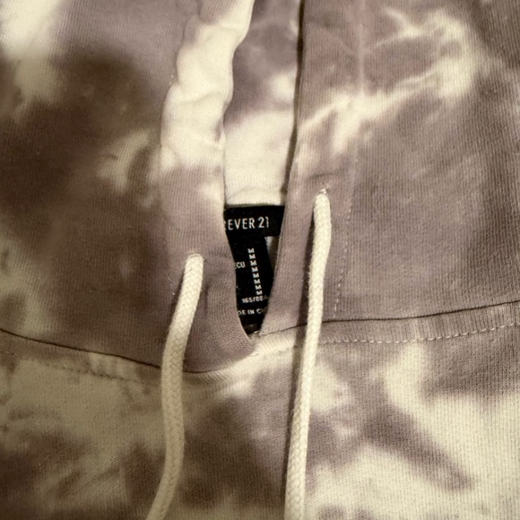 Forever 21 tie dye hoodie - Picture 4 of 9
